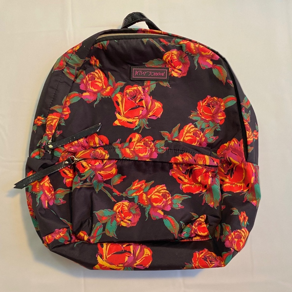 VTG Betsey Johnson Floral backpack